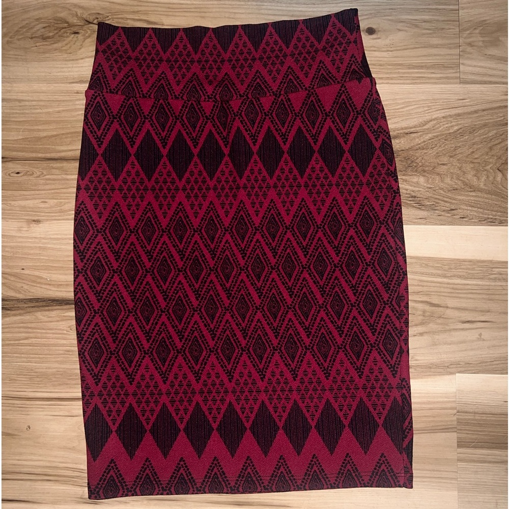 LuLa Roe skirt
